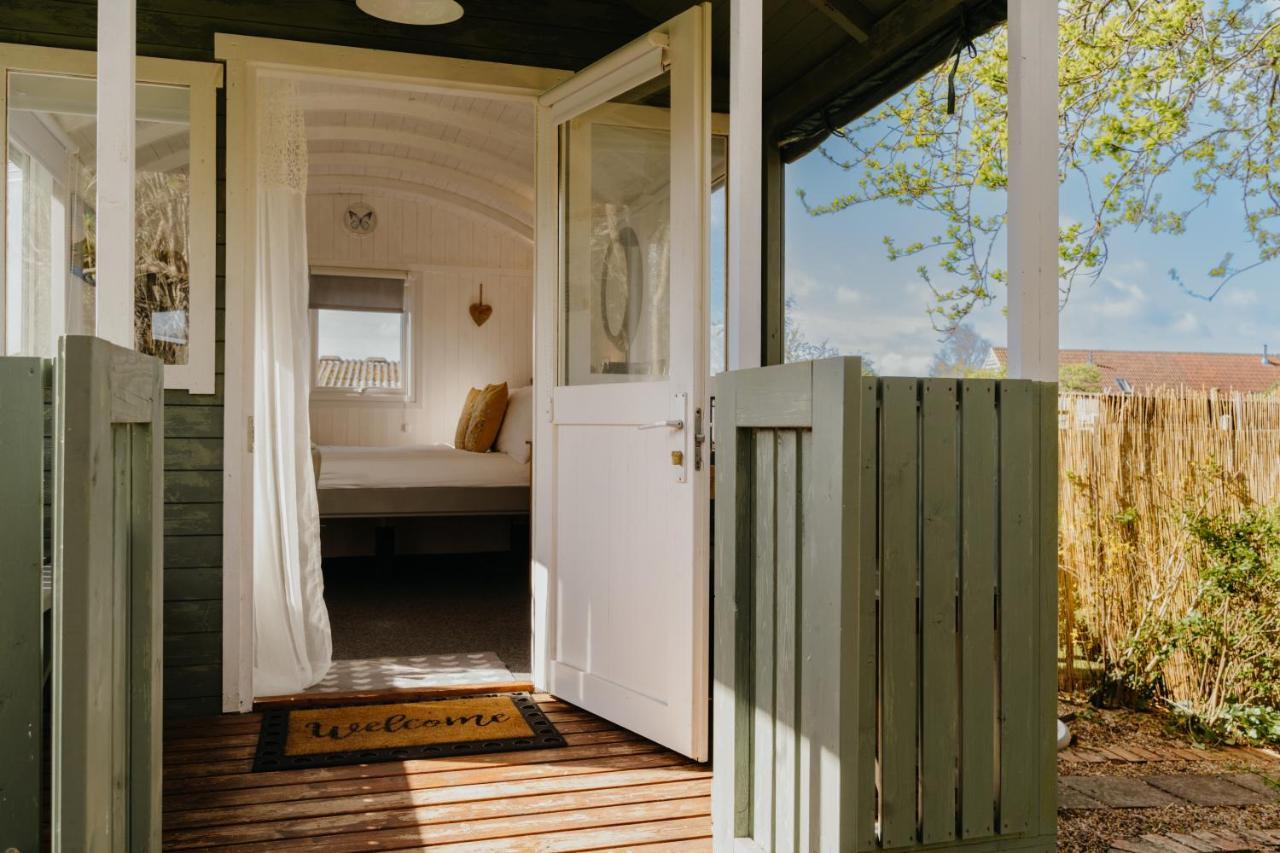 Little England Retreats - Cottage, Yurt And Shepherd Huts Othery Kültér fotó