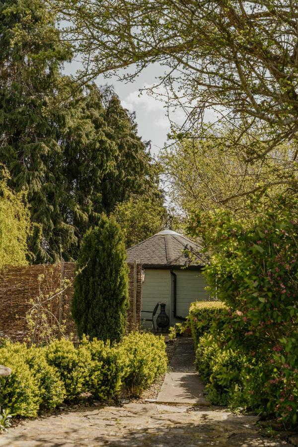 Little England Retreats - Cottage, Yurt And Shepherd Huts Othery Kültér fotó