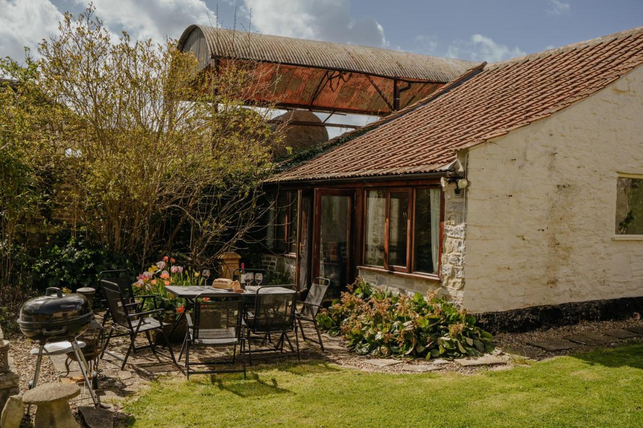 Little England Retreats - Cottage, Yurt And Shepherd Huts Othery Kültér fotó