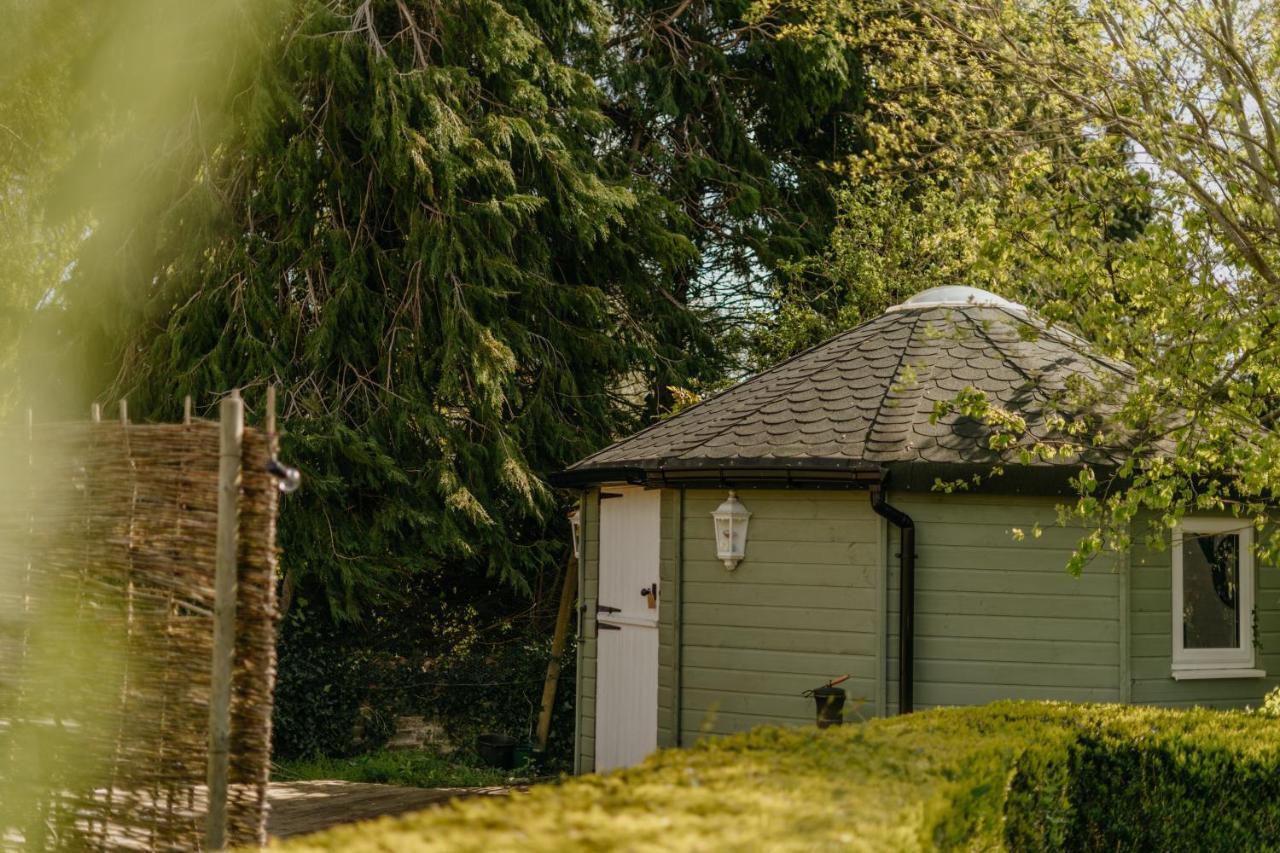 Little England Retreats - Cottage, Yurt And Shepherd Huts Othery Kültér fotó