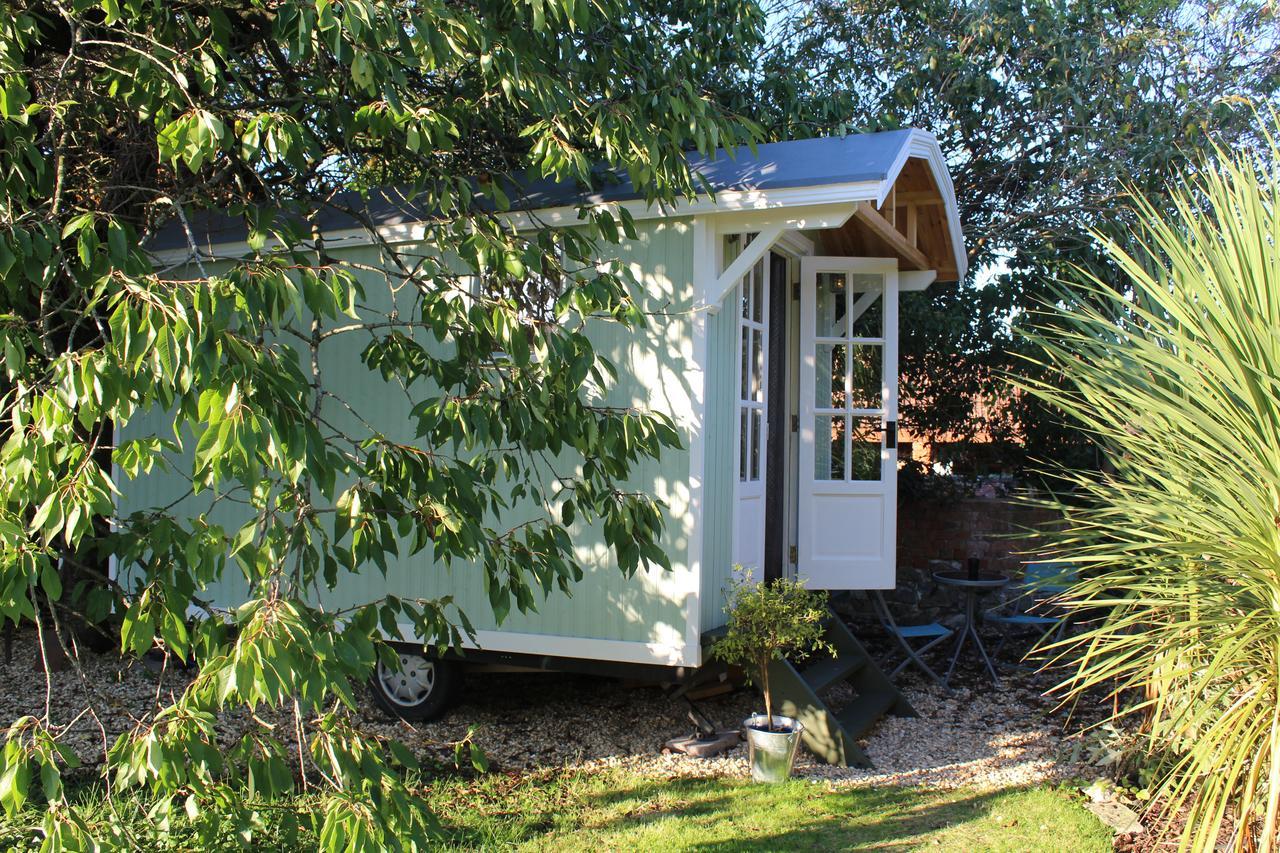 Little England Retreats - Cottage, Yurt And Shepherd Huts Othery Kültér fotó